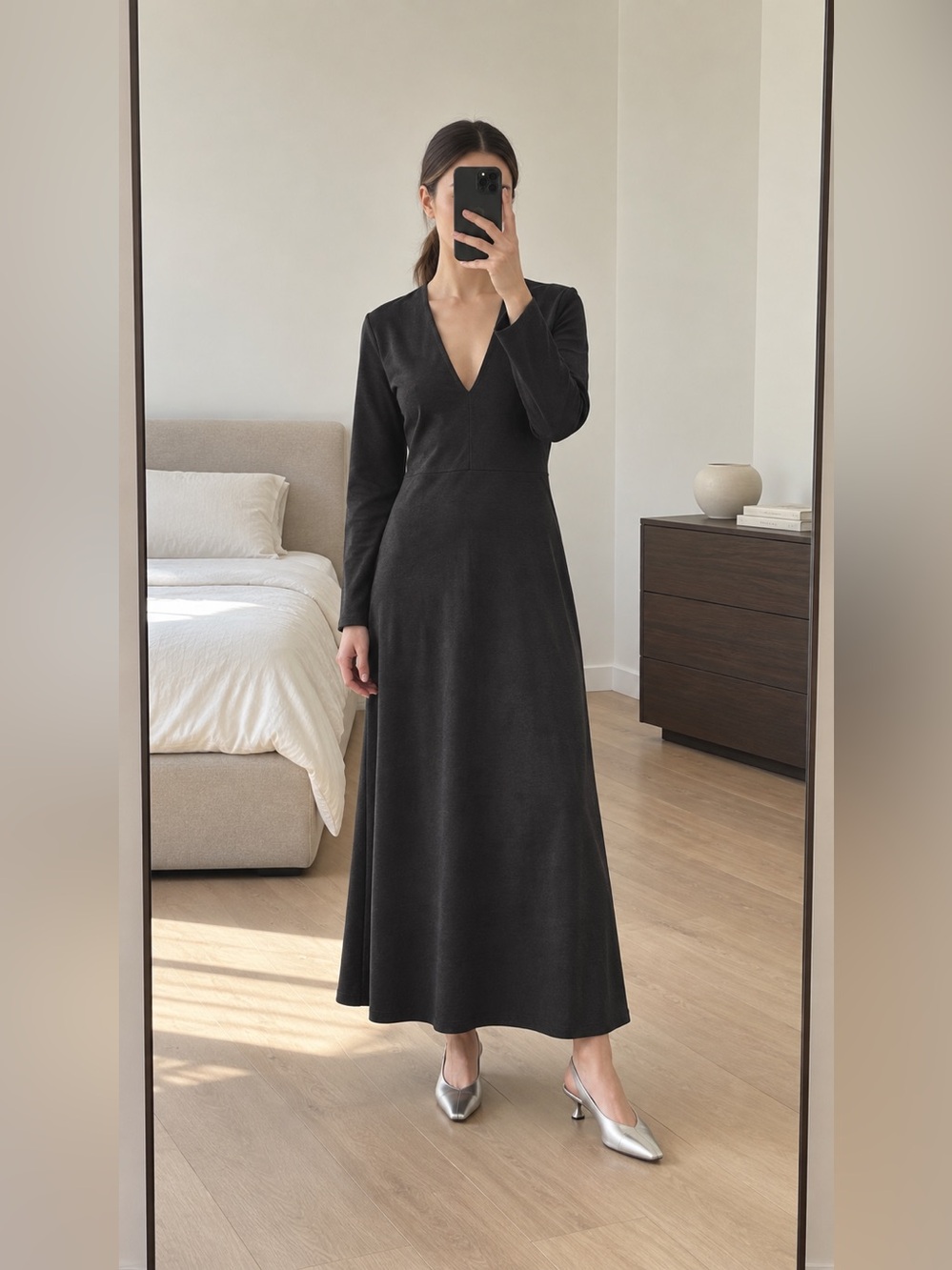 Zara Interlock Midi Dress Black Deep V-Neck Long Sleeve Size XS